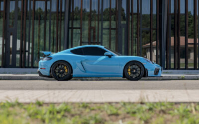 Porsche 718 Cayman GT4