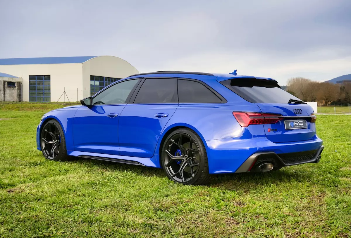 AUDI RS6 AVANT PERFORMANCE AZUL NOGARO
