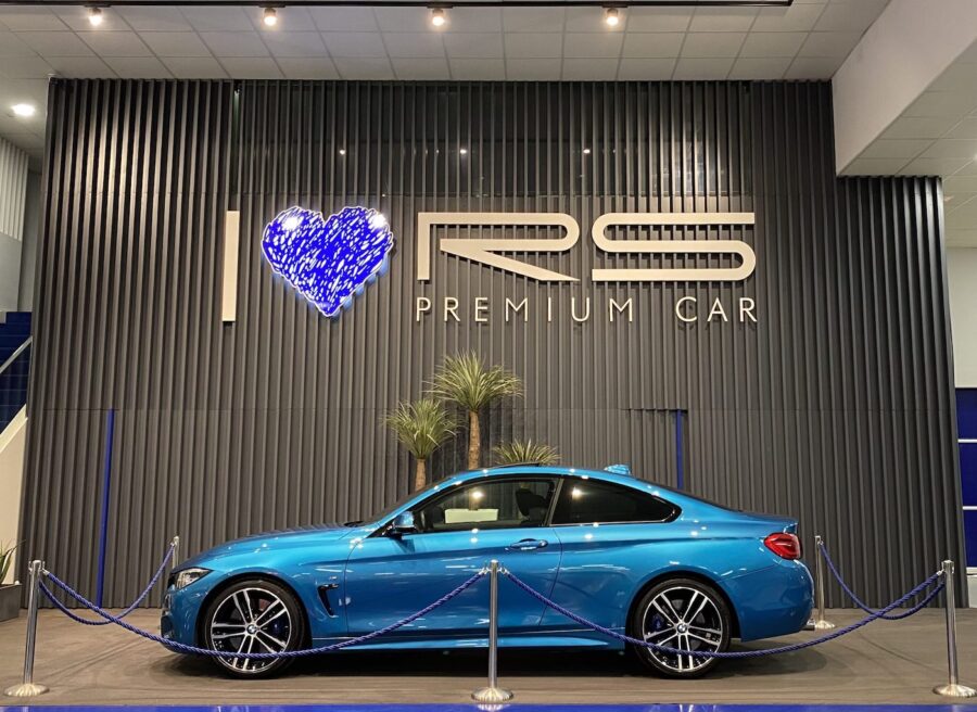 BMW-440