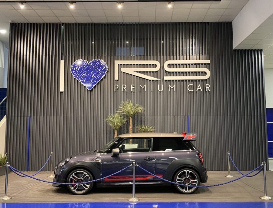mini-jcw-1